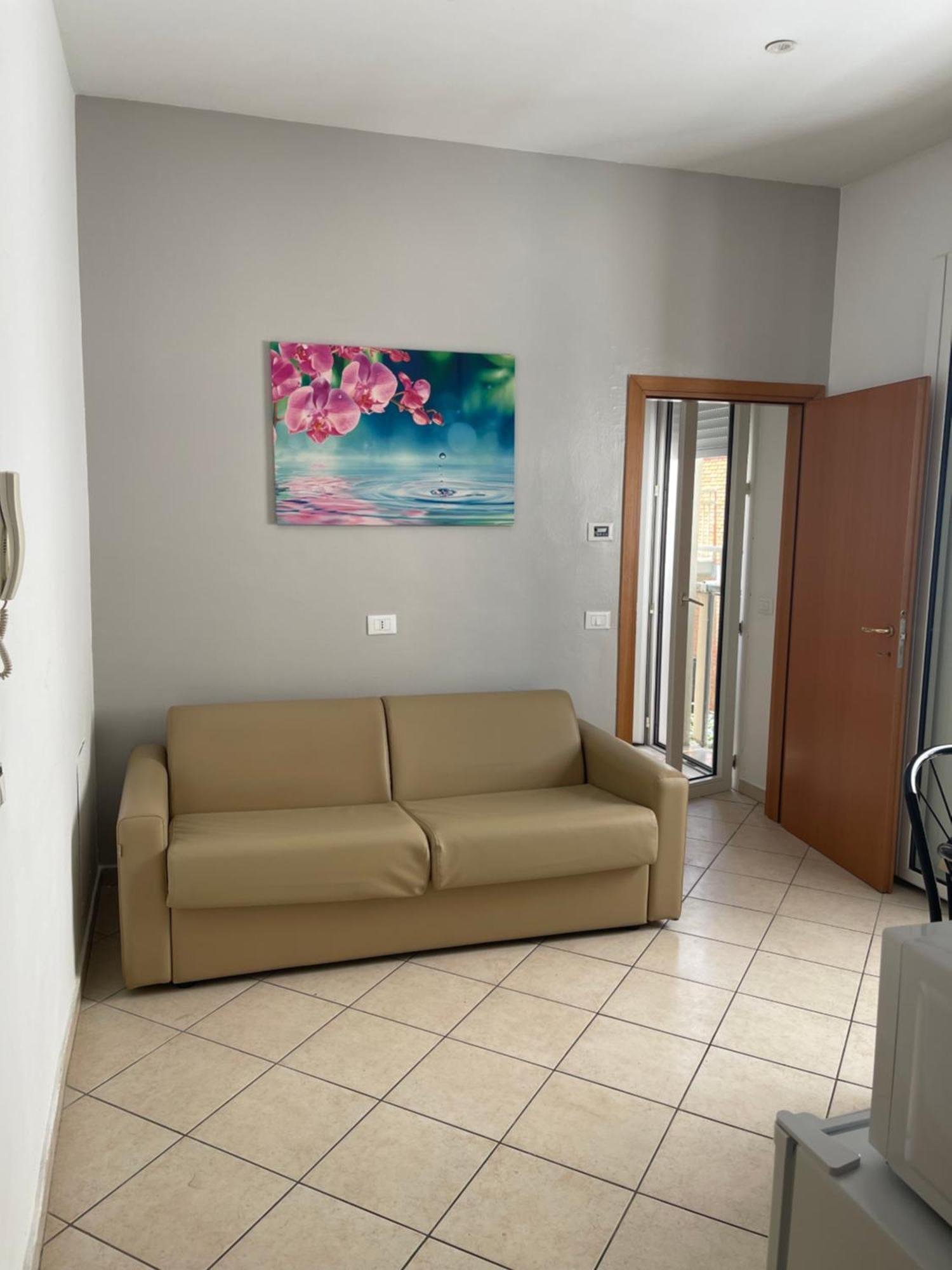 Residence Siesta Rimini Buitenkant foto